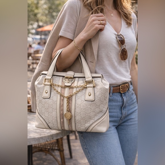 Gucci Handbags - Gucci Leather Treasure Bag White and Beige w/ Key, charm, dusty & COA